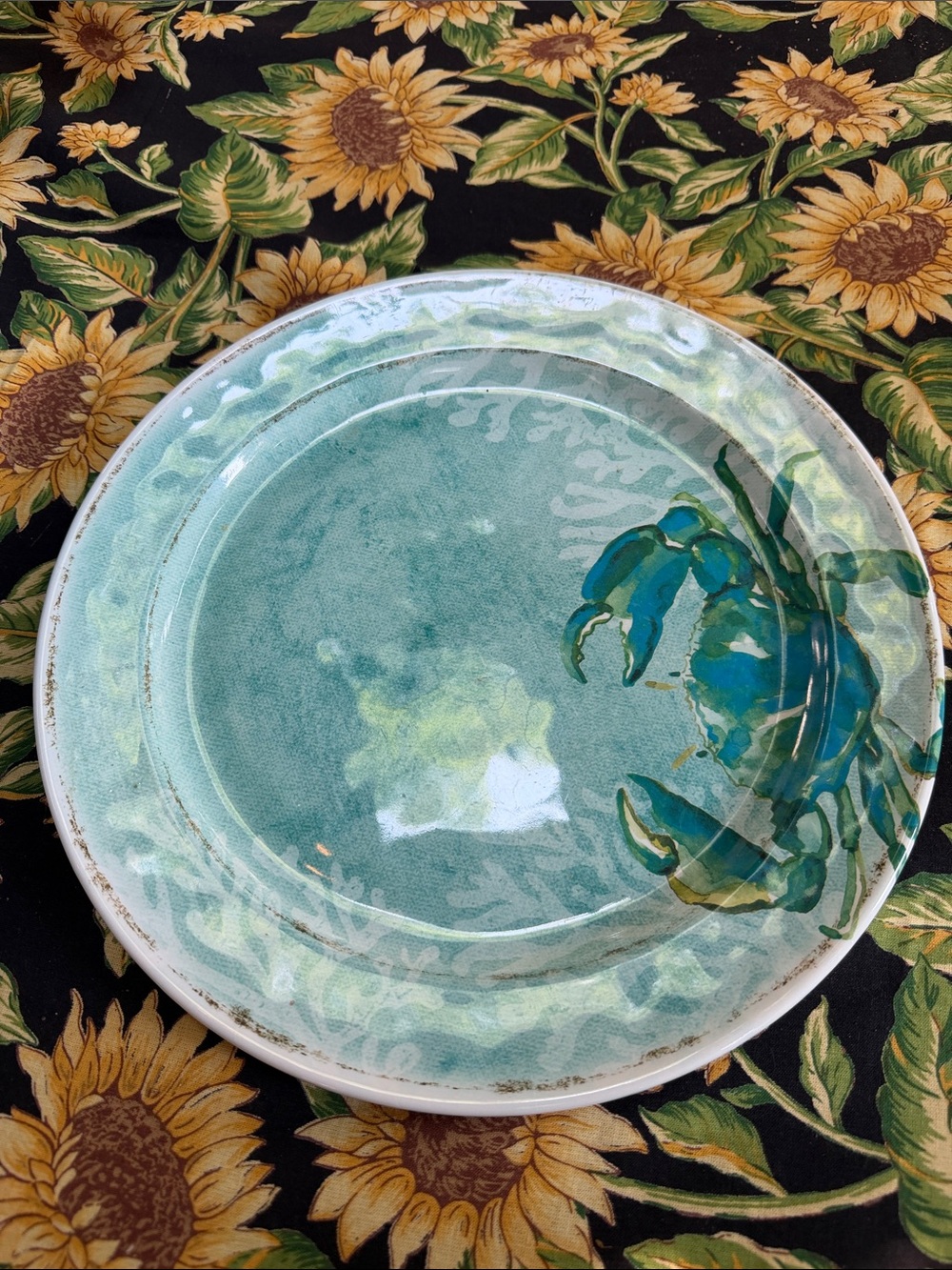 Sigrid Olsen Seafoam Green Plate Melamine with Blue Crab Motif set of 8